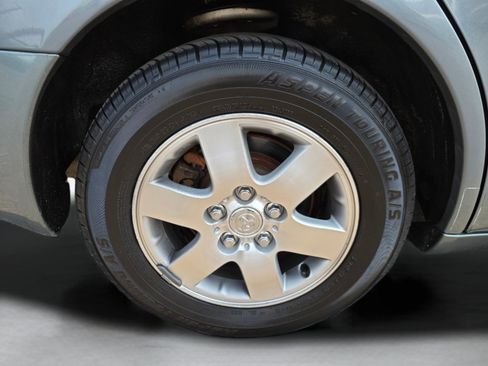 Used 2002 Toyota Avalon XL w/ Luxury Pkg FWD image 49