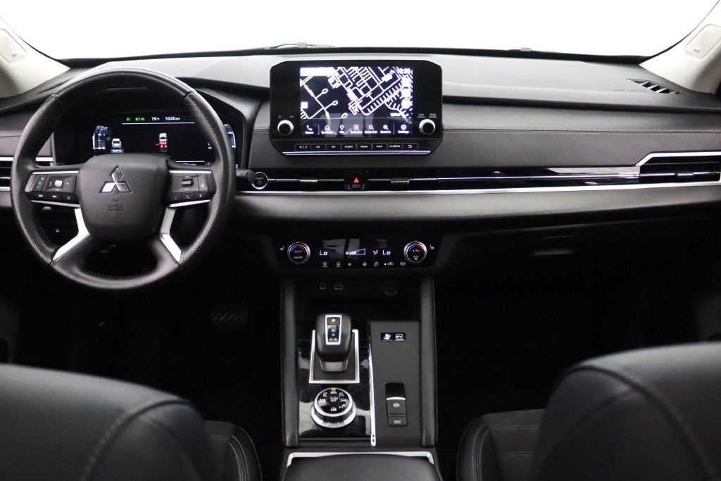 Used 2024 Mitsubishi Outlander SE AWD/4WD image 21