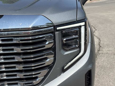 Used 2024 GMC Sierra 1500 Denali AWD/4WD image 11