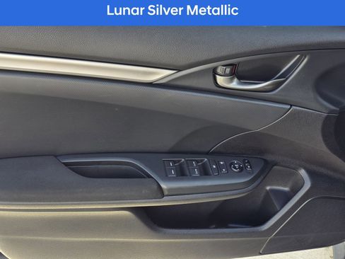 Used 2018 Honda Civic Sport image 17