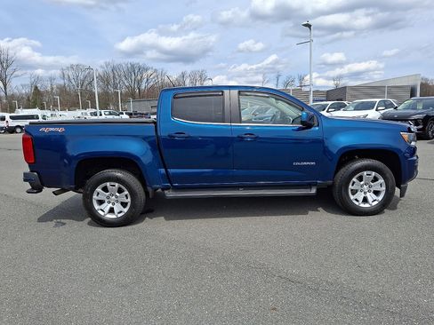 Used 2019 Chevrolet Colorado LT AWD/4WD image 7
