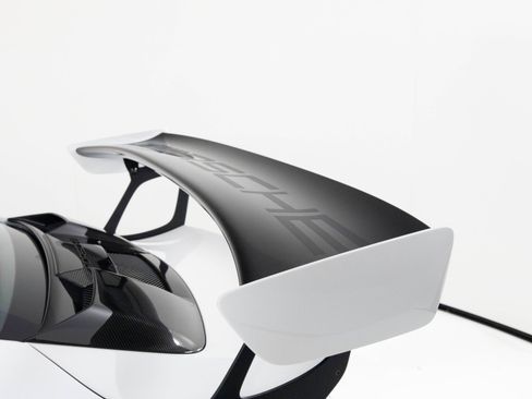 Used 2018 Porsche 911 GT2 RS image 71