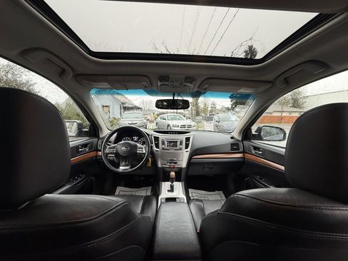 Used 2014 Subaru Outback 2.5i Limited image 16