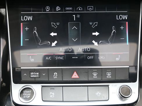 Used 2023 Audi Q7 2.0T Premium AWD/4WD image 29