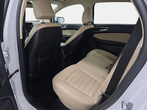 Certified 2024 Ford Edge SEL AWD/4WD image 10