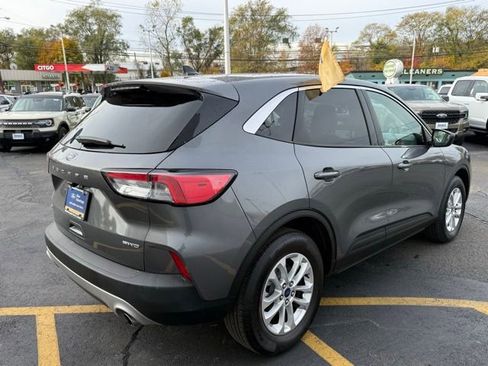 Certified 2022 Ford Escape SE w/ Convenience Package image 8