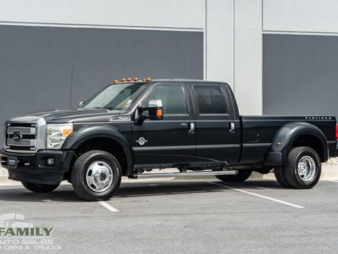 Used 2013 Ford F450 Platinum image 2