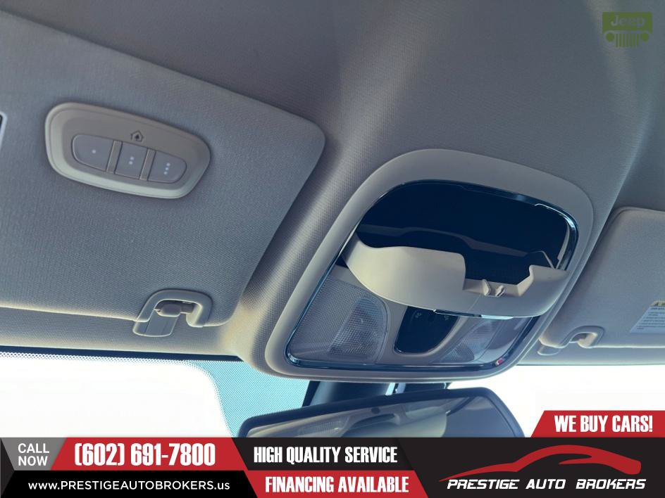 Used 2015 Jeep Cherokee Latitude w/ Comfort/Convenience Group FWD image 35
