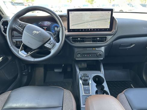 Used 2025 Ford Bronco Sport Outer Banks w/ Outer Banks Tech Package+ AWD/4WD image 17