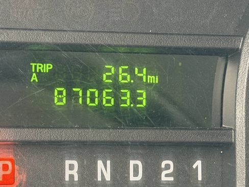 Used 2013 Ford E-250 and Econoline 250 w/ Commercial Cargo Van Pkg image 20