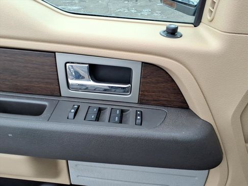 Used 2013 Ford F150 Lariat w/ Luxury Equipment Group image 20