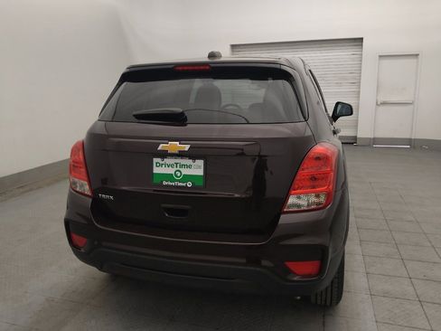 Used 2020 Chevrolet Trax LS w/ Tint and Cruise Package FWD image 7