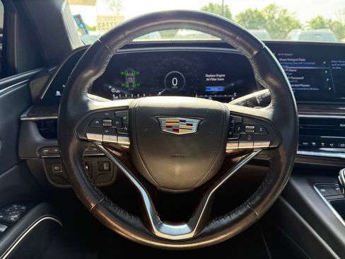 Used 2022 Cadillac Escalade Sport Platinum w/ LPO, ONYX Package AWD/4WD image 13