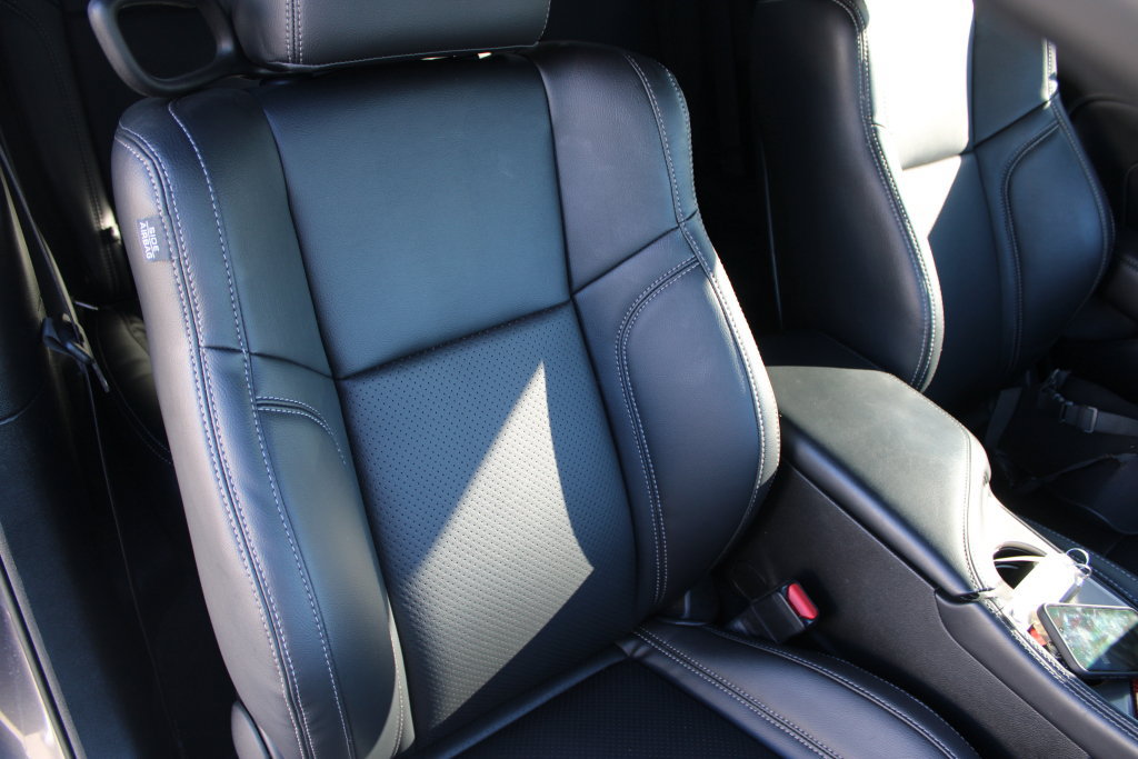 Used 2022 Dodge Challenger GT w/ Plus Package RWD image 13