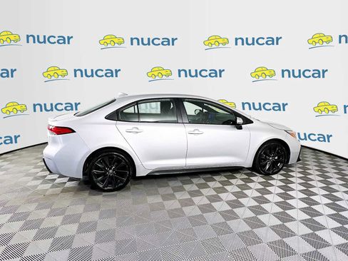 Used 2024 Toyota Corolla SE image 8