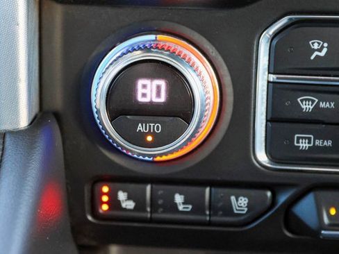 Used 2022 GMC Yukon XL SLT image 31