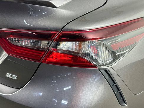 Used 2022 Toyota Camry SE FWD image 30