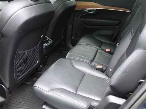 Used 2023 Volvo XC90 B6 Plus w/ Protection Package Premier image 23