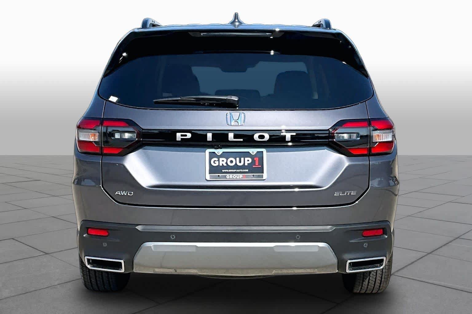 New 2026 Honda Pilot Elite image 4