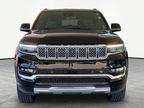 Used 2023 Jeep Grand Wagoneer 4WD w/ Convenience Group III image 2