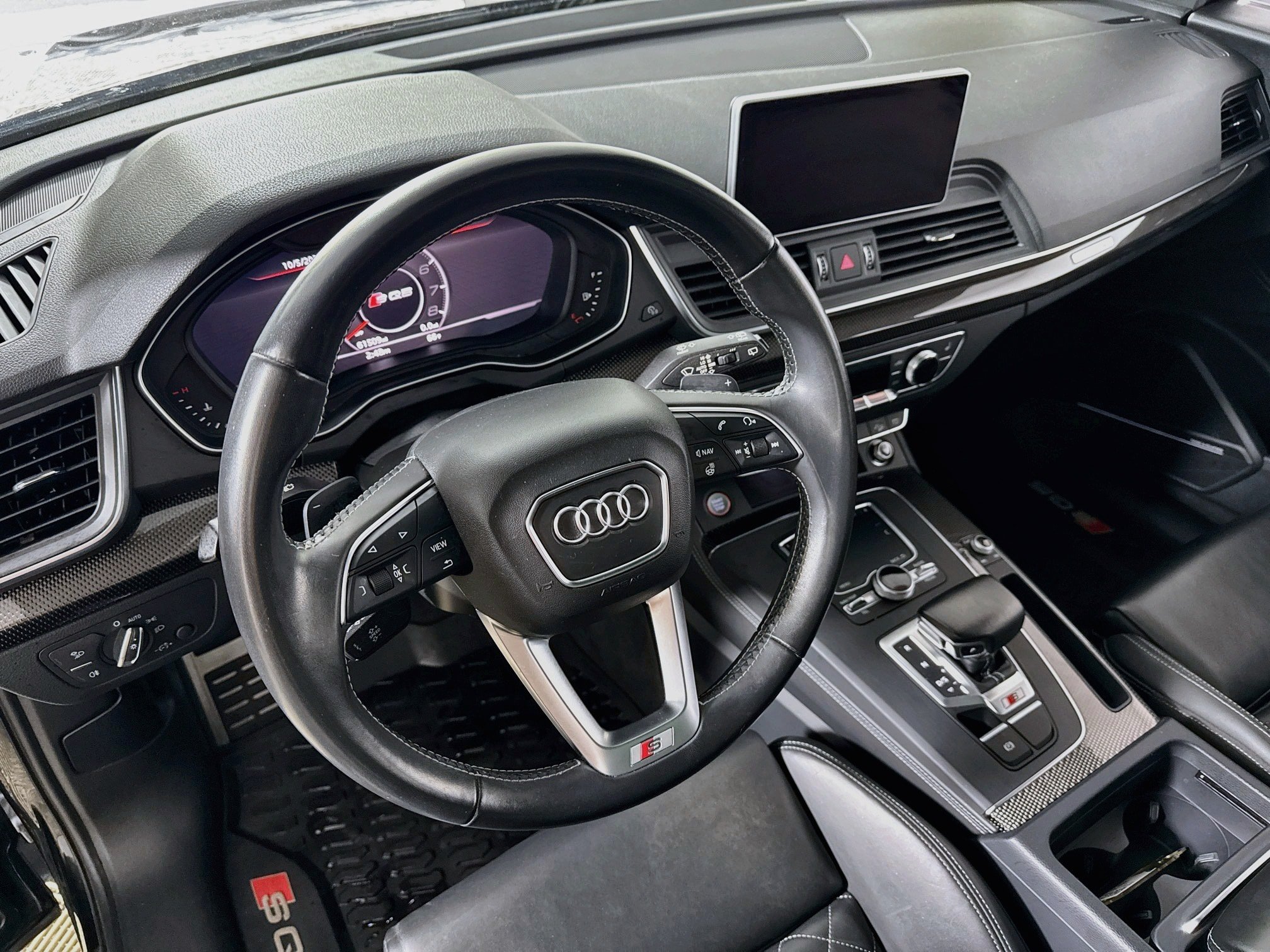 Used 2018 Audi SQ5 Premium Plus w/ S Sport Package AWD/4WD image 13