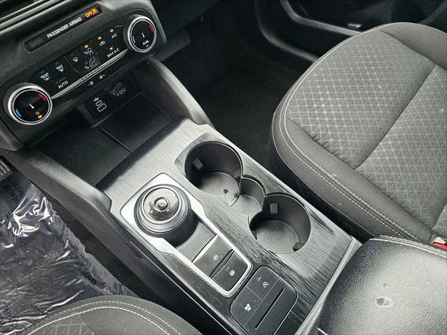 Used 2025 Ford Escape Active AWD/4WD image 29