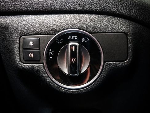 Used 2019 Mercedes-Benz GLA 250 image 26