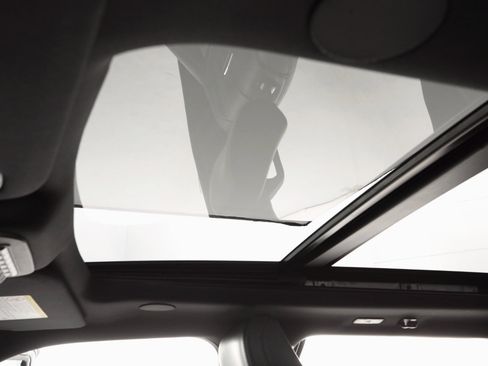 Used 2025 Ford F250 Platinum image 34