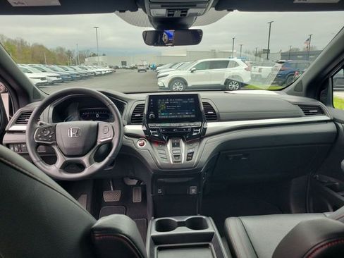 Used 2024 Honda Odyssey Sport image 20