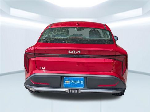 Used 2025 Kia K4 FWD image 5