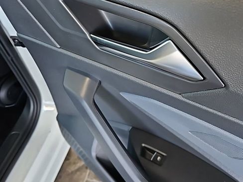 New 2026 Volkswagen Jetta SE image 16