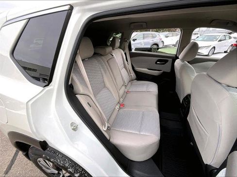 Certified 2023 Nissan Rogue SV image 16