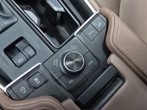 Used 2024 Toyota Grand Highlander Platinum image 8