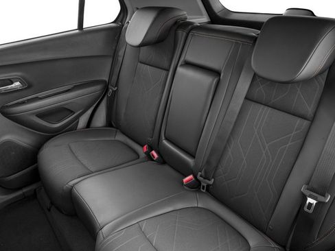 Used 2017 Chevrolet Trax LT image 17