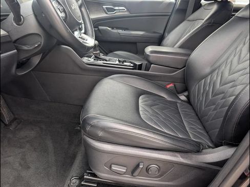 Used 2023 Kia Sportage X-Line w/ X-Line Premium Package AWD/4WD image 9