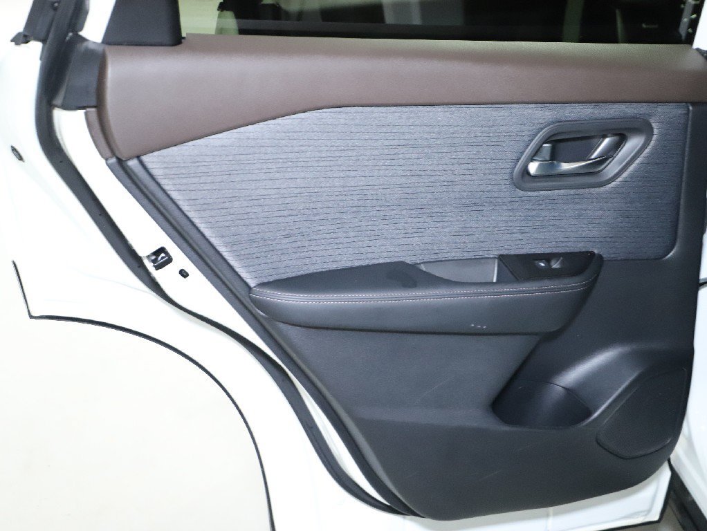 Certified 2023 Nissan Rogue SV AWD/4WD image 14