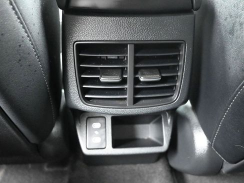 Certified 2024 Kia Seltos X-Line AWD/4WD image 31