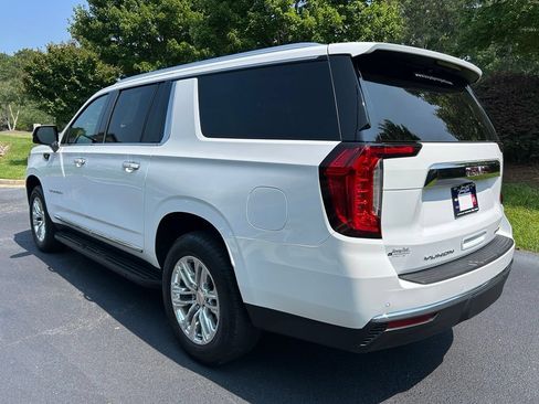 Used 2023 GMC Yukon XL SLT w/ SLT Premium Package RWD image 21
