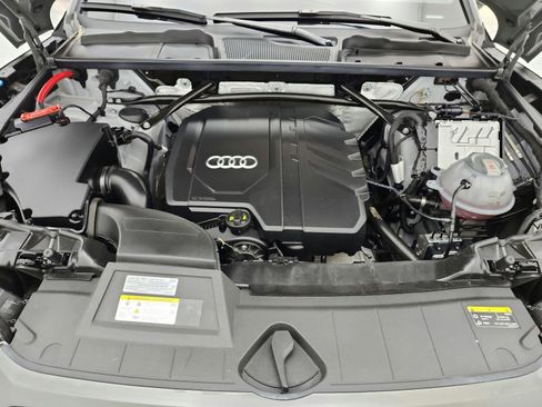 Used 2023 Audi Q5 2.0T Premium Plus w/ Premium Plus Package AWD/4WD image 15