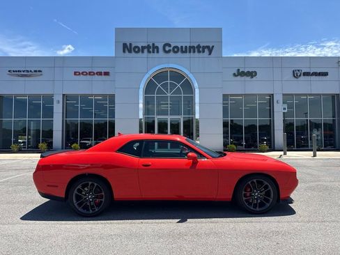 Used 2023 Dodge Challenger GT w/ Performance Handling Group RWD image 1