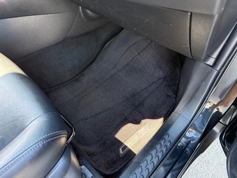 Used 2019 Toyota C-HR Limited FWD image 20