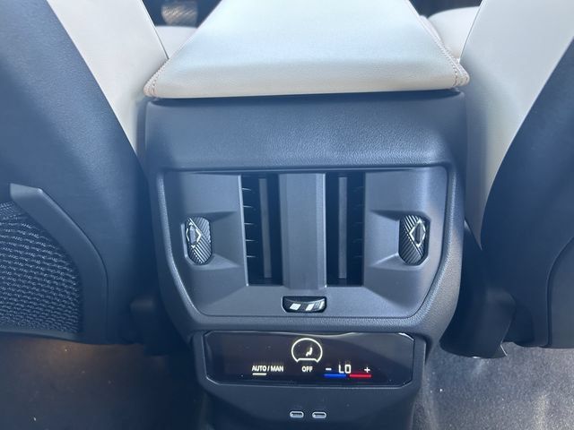 Used 2026 BMW X3 xDrive30i w/ Premium Package AWD/4WD image 14