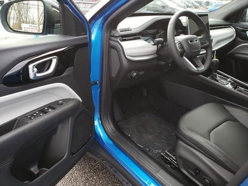 New 2026 Jeep Compass Limited AWD/4WD image 6