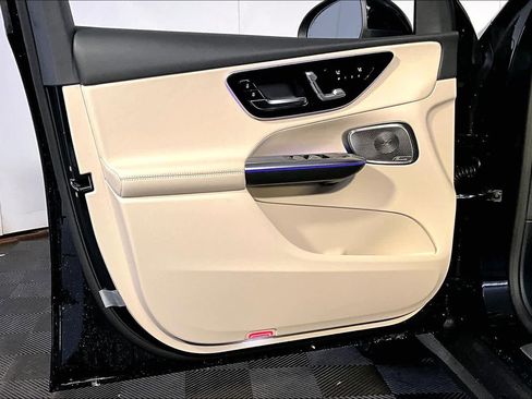 New 2026 Mercedes-Benz GLC 300 4MATIC image 11