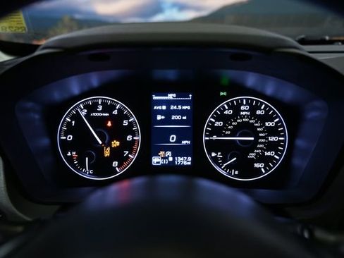 Certified 2025 Subaru Crosstrek 2.0i Premium image 41