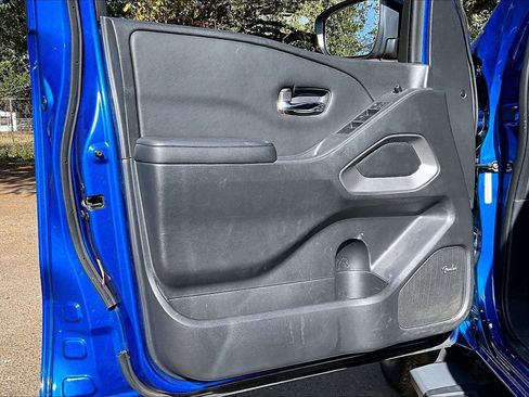 Used 2024 Nissan Frontier SL w/ Technology Package image 17