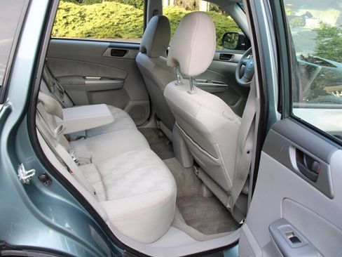 Used 2009 Subaru Forester 2.5X image 6