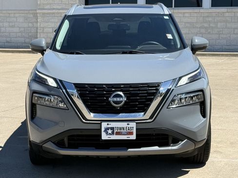 Used 2023 Nissan Rogue SL w/ SL Premium Package FWD image 7