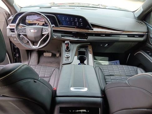 Used 2023 Cadillac Escalade Sport Platinum image 11