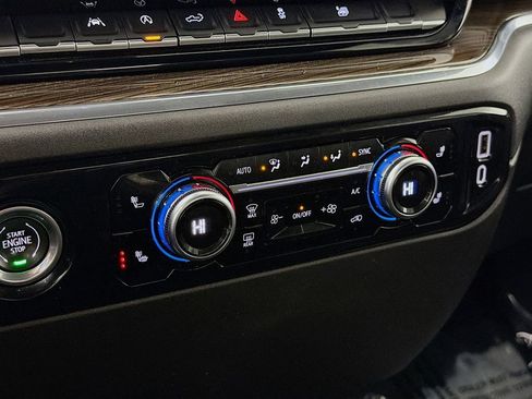 Used 2023 GMC Sierra 1500 Elevation image 19